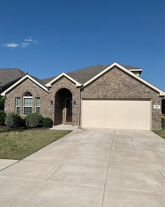1st image of 4721 Woodard Ln