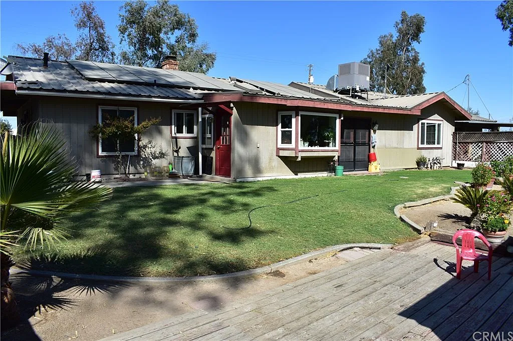 36768 Blanca Ave photo 1