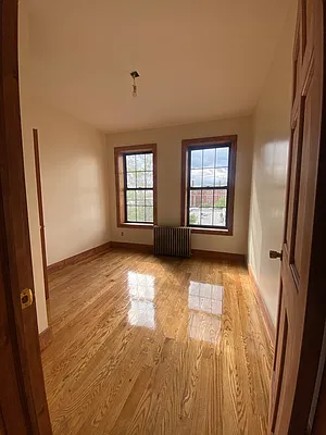 Rented by Batra Group Inc | media 13