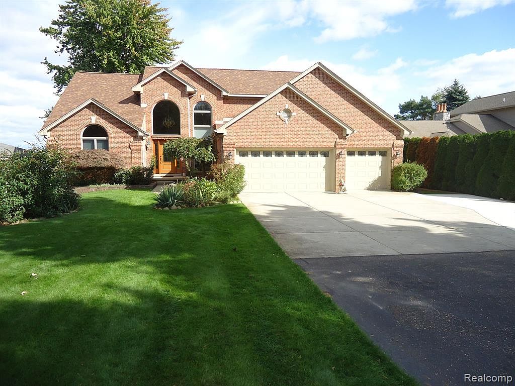 1220 N Lakeshore Rd, Port Sanilac, MI 48469 MLS 20230085928 Zillow