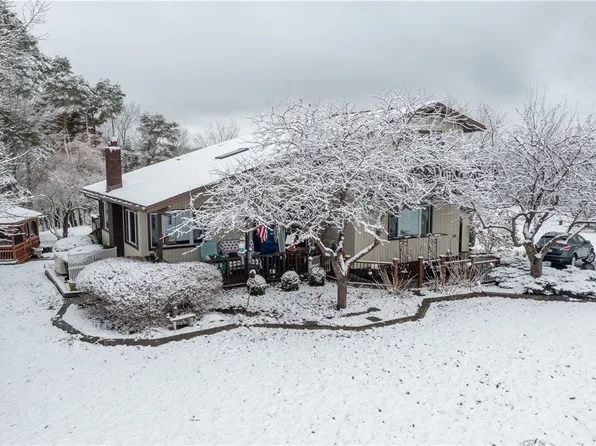 6230 Big Tree Rd, Livonia, NY 14487