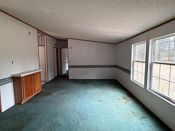 3rd image of 8217 Hurleys Neck Rd