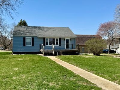 515 S Park St, Sheffield, IL, 61361