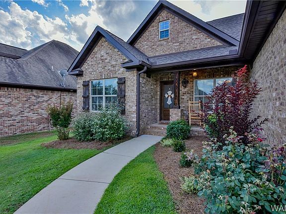 2nd image of 11604 Belle Meade Cir
