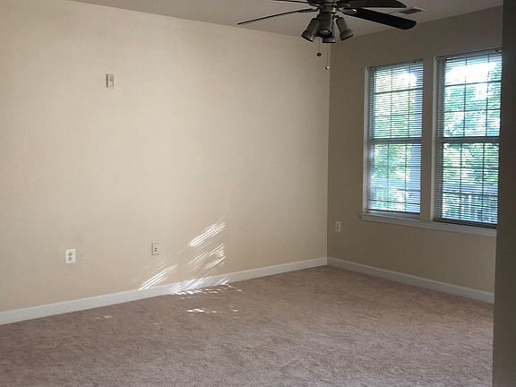 3rd image of 42421 Rockrose Sq