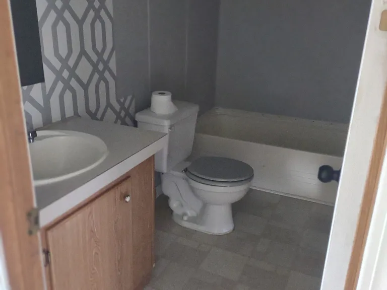 347 Bill West Rd — Photo 2