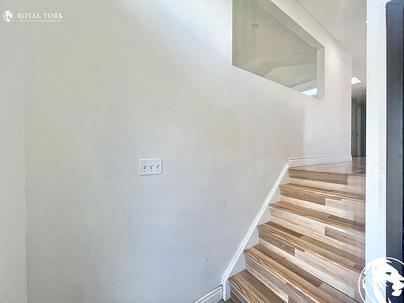 3rd image of 50 Bushmills Cres #1