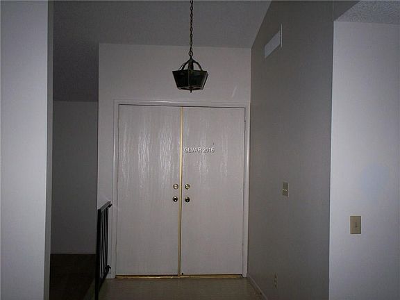 5th image of 6613 Pickford Ln #0