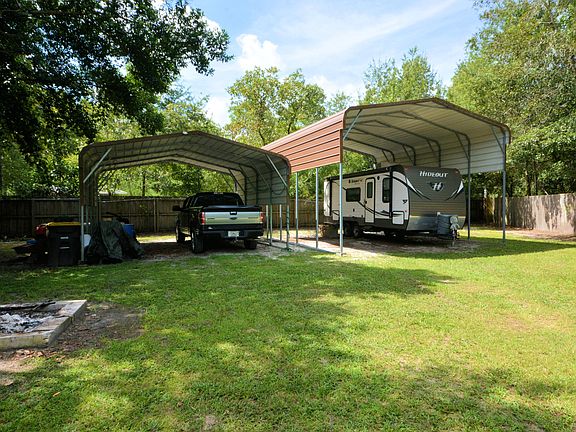 2nd image of 8826 Scarlet Oak Ct