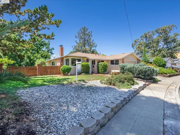 31655 Chicoine Ave, Hayward, CA 94544