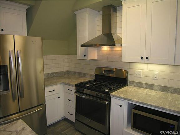 3rd image of 2319 Idlewood Ave