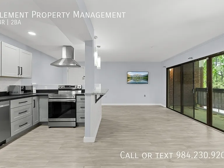 500 Umstead Dr #B203 — Photo 3