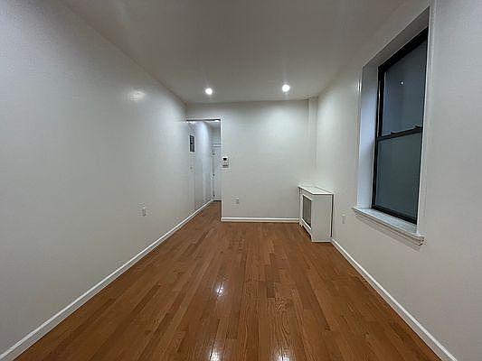 1st image of 203 E 94th St #2L