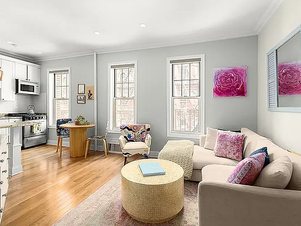 1st image of 204 W 10th St APT 18