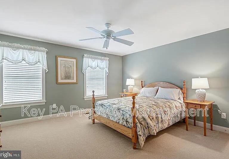 155 Harrogate Dr — Photo 25