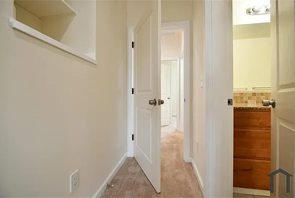 7517 Bancroft Ave — Photo 17