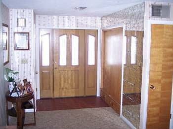 3rd image of 677 S Park Ave #S