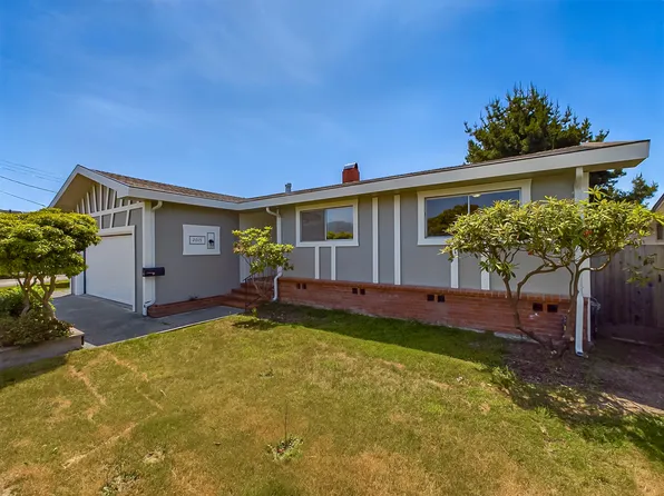 2015 2nd Ave, Fortuna, CA 95540