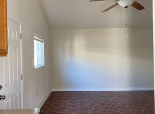 702 4th St #B, San Juan Bautista, CA