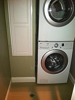 4th image of 11239 Phinney Ave N