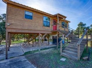 1417 Edgewater Dr, Spicewood, TX 78669