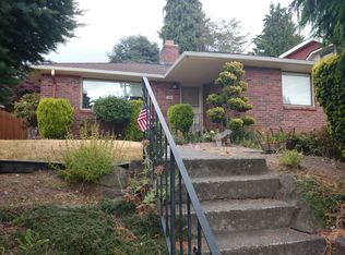 3432 41st Ave SW, Seattle, WA 98116