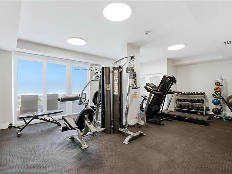 4401 Gulf Of Mexico Dr #907 — Photo 38