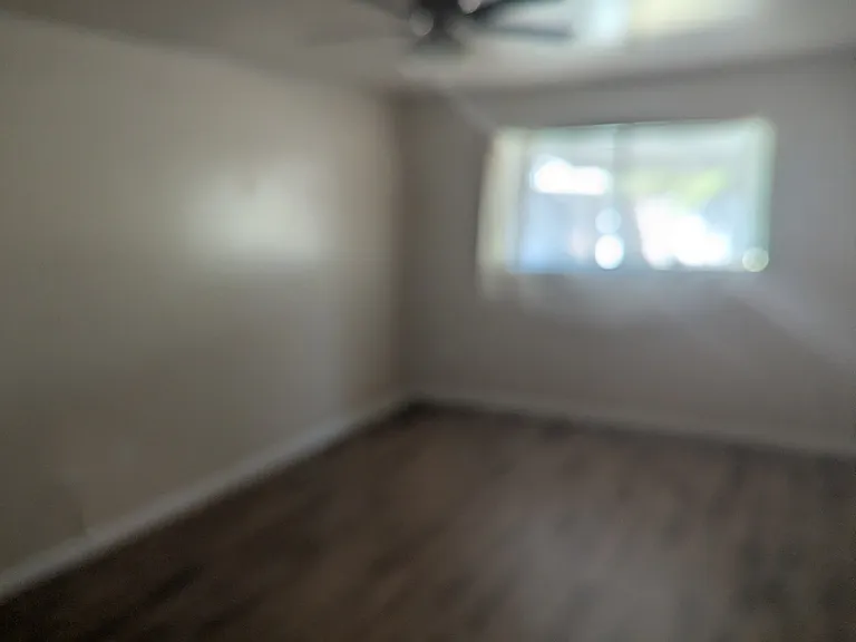 1524 Melody Ln — Photo 10