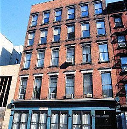 3rd image of 254 Elizabeth St #3FW