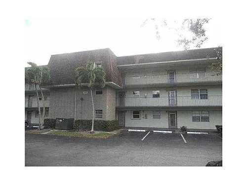 613 S State Road 7 #3E Photo 1