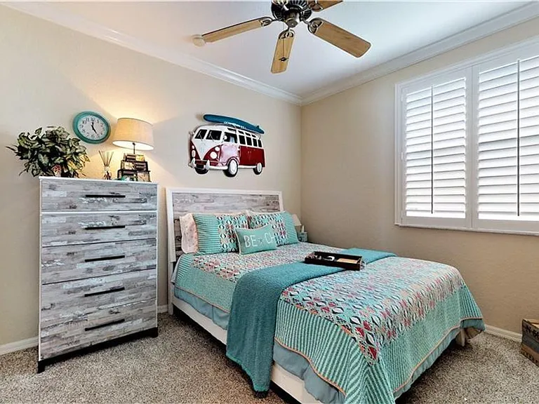 8995 Spring Mountain Way — Photo 12