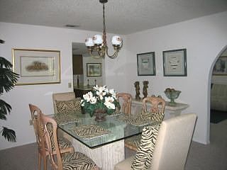 3rd image of 1118 Gretchen Ct