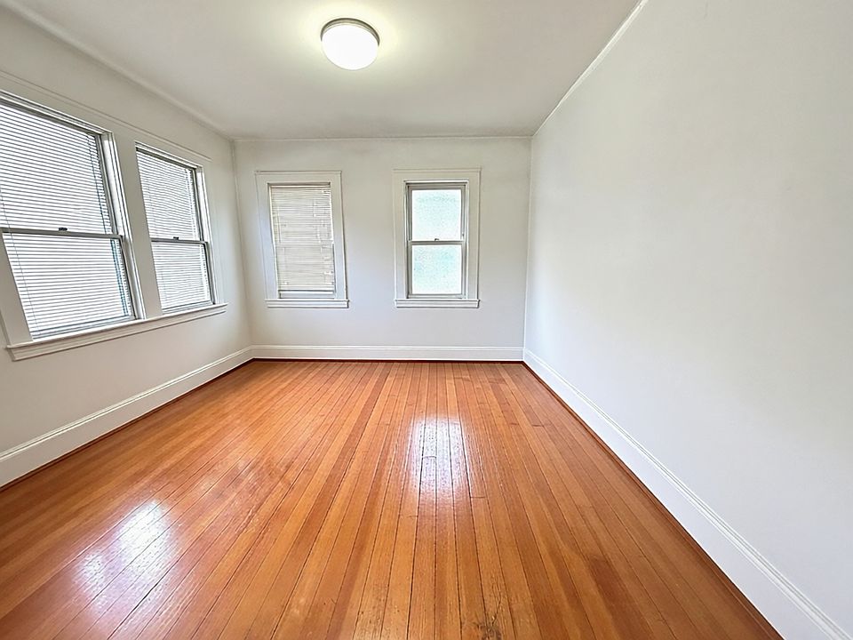 1st image of 50 Mount Ararat Rd #1