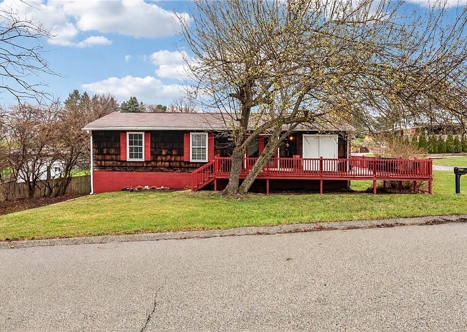 1st image of 2715 Myrtle Dr
