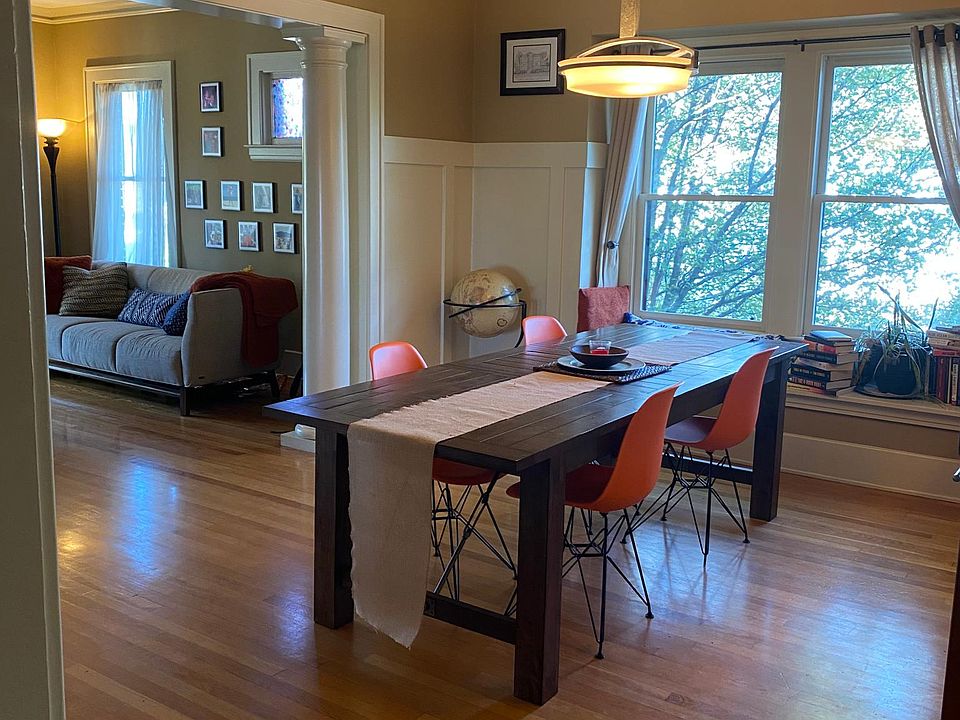 1st image of 516 Lyon St NE #2