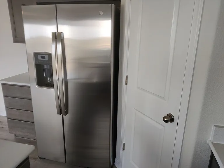4649 Zircon Dr — Photo 11