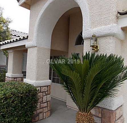 2nd image of 2680 Hollowvale Ln