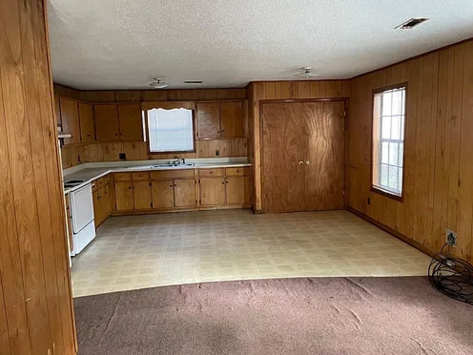 1st image of 5 Juanita Dr APT 7