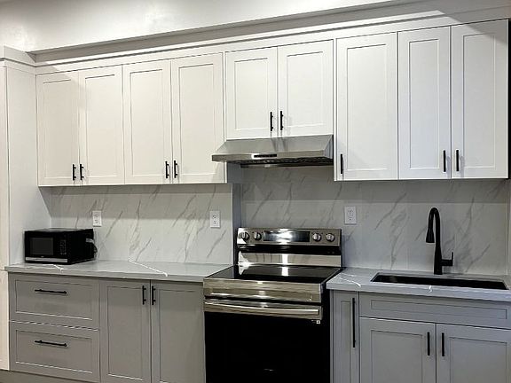 2nd image of 337 Mutual St #202
