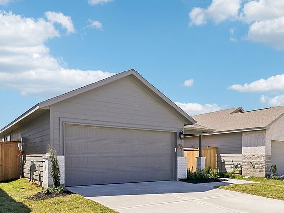 3rd image of 14150 Granger Pointe