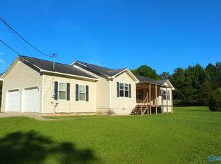 244 Damien Dr, Albertville, AL 35951