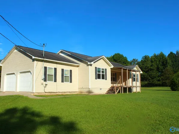 244 Damien Dr, Albertville, AL 35951