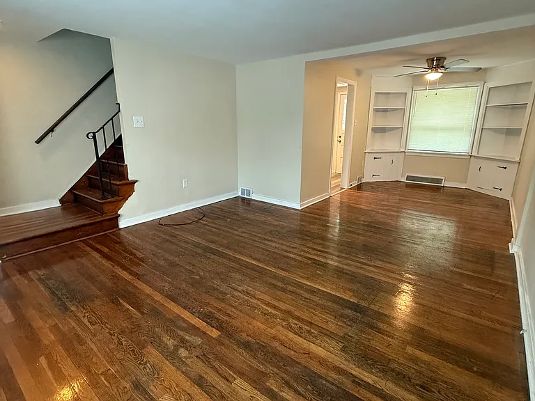 1786-1794 McNary Blvd #2 — Photo 3