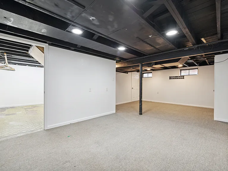 35 W Capistrano Ave — Photo 28