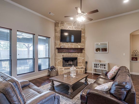 3rd image of 7218 Hill Country Ct