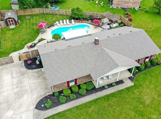 9894 Rose Arbor Dr, Dayton, OH 45458