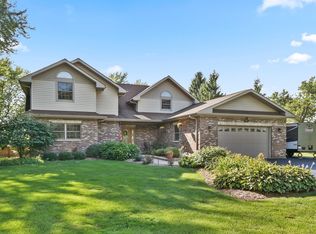 1318 N Cedar Lake Rd, Lake Villa, IL 60046