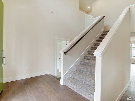 3rd image of 18607 134th St E