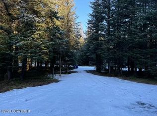3042 Mendenhall St, Valdez, AK 99686