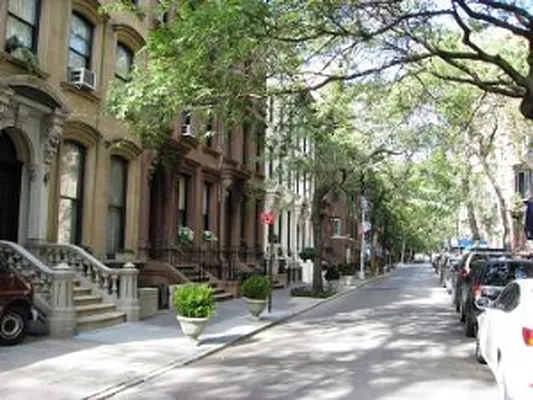 Rented by Corcoran | media 34